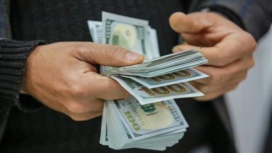 اسباب محتملة وراء انخفاض الدولار في العراق….