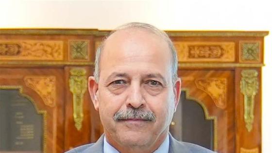 السيرة الذاتية للقاضي منذر إبراهيم حسين