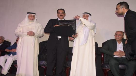 الحلبي يحصد جائزة باشراحيل التقديرية