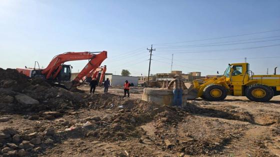 الجهد الخدمي في ميسان يباشر بـ مشروع مد شبكة الصرف الصحي في منطقة عبادة ‏الثانية