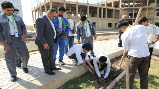 أكثر من 300 شتلة في حملة تشجير تطوعية رائدة ينفذها معهد التدريب النفطي في ميسان