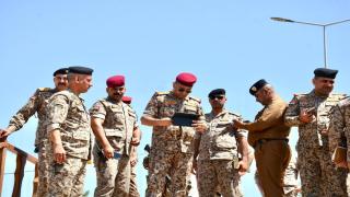 قائد عمليات ميسان يتابع ميدانياً انتشار القطعات الأمنية في الأهوار